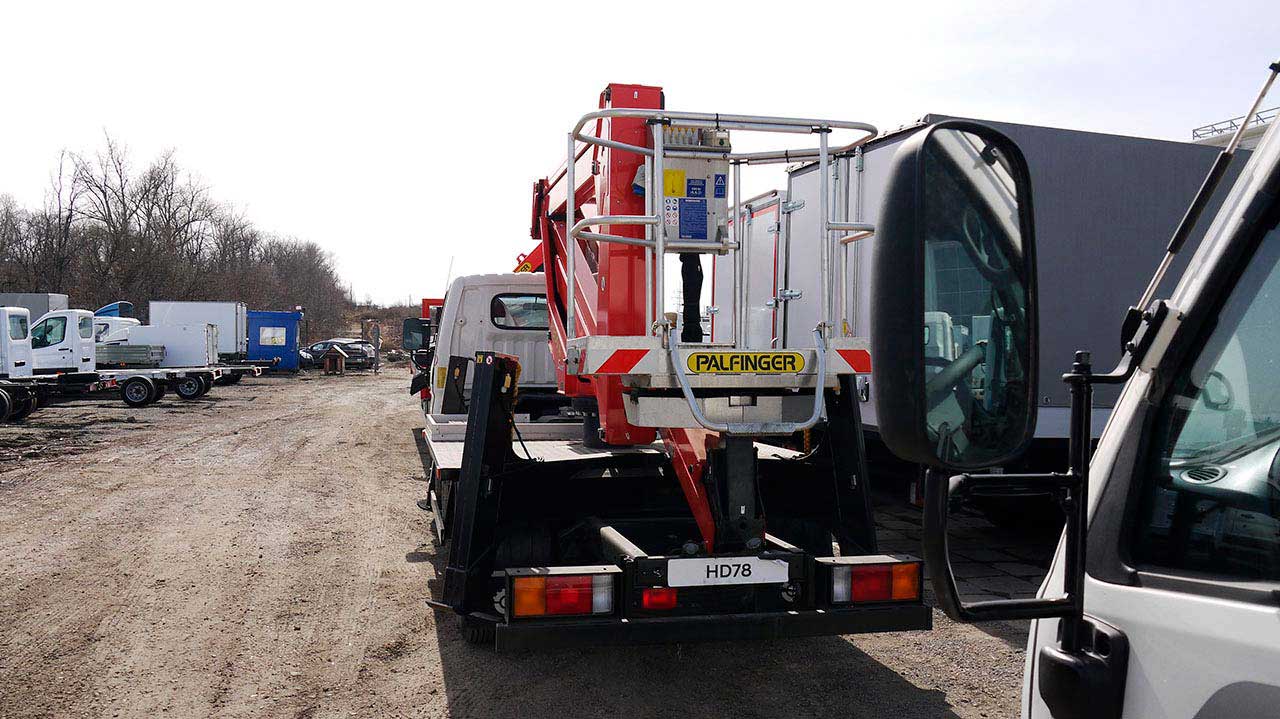 Hyundai HD 78 Автовышка вид сзади